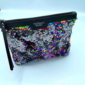 ✨VICTORIA’S SECRET✨Rainbow and Black Sequin Handbag/Clutch